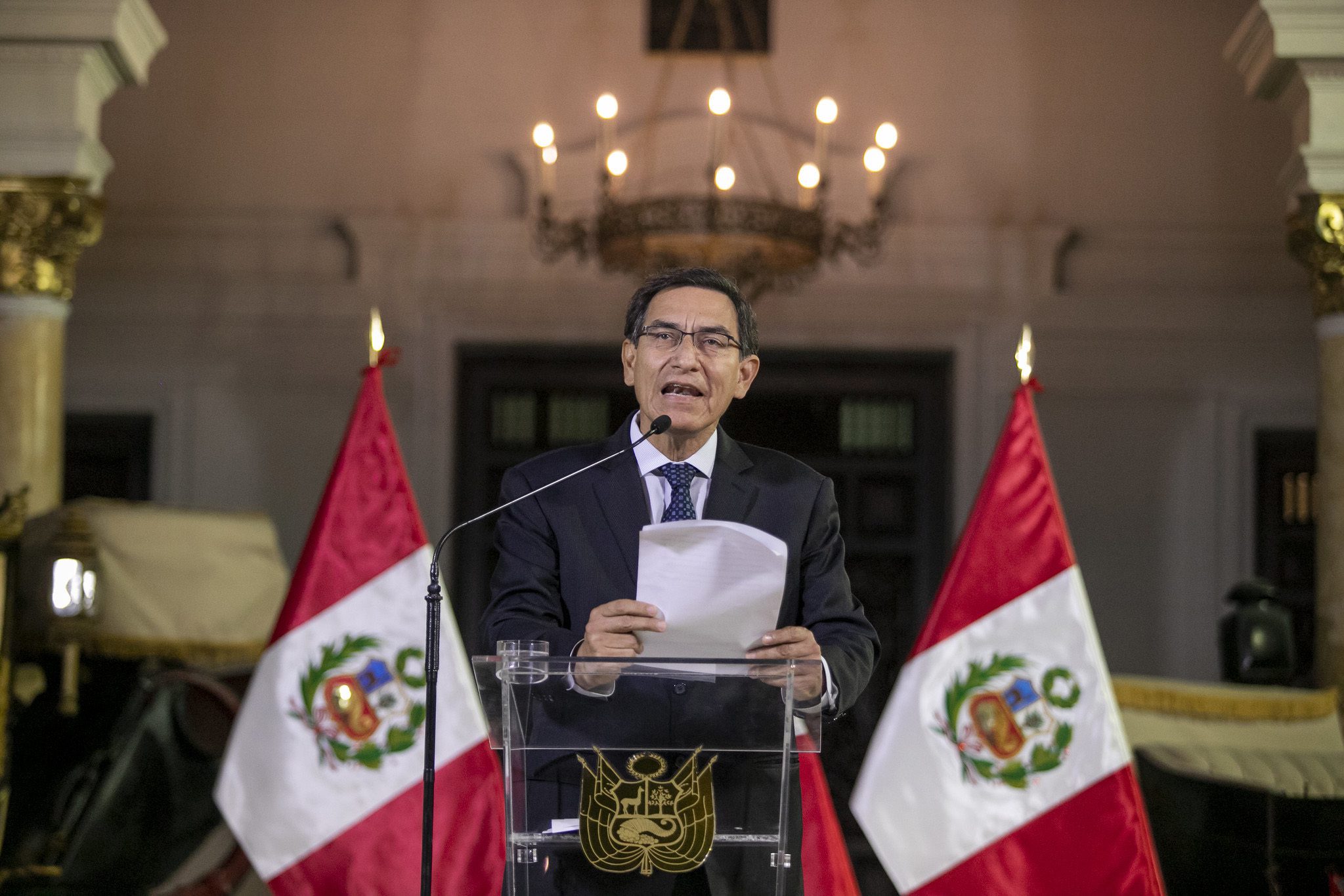 O presidente Martin Vizcarra durante´pronunciamento a nação peruana' em meio à crise no Peru. (Foto: Juan Pablo Azabache/ Fotos Públicas)